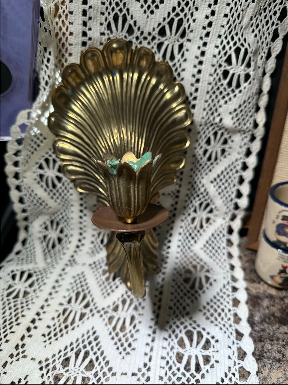 Brass Shell Wall Sconce - Vintage-Style